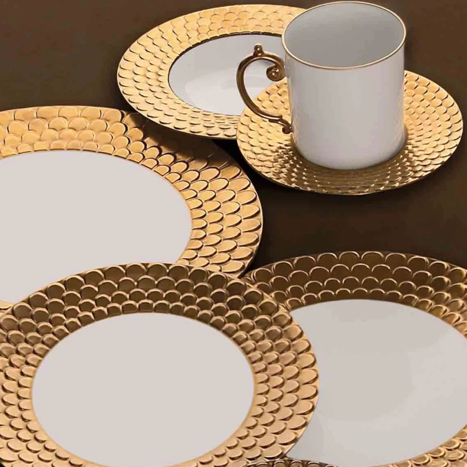 aegean_gold_dessert_plate_2.webp Aegean Gold Dessert Plate