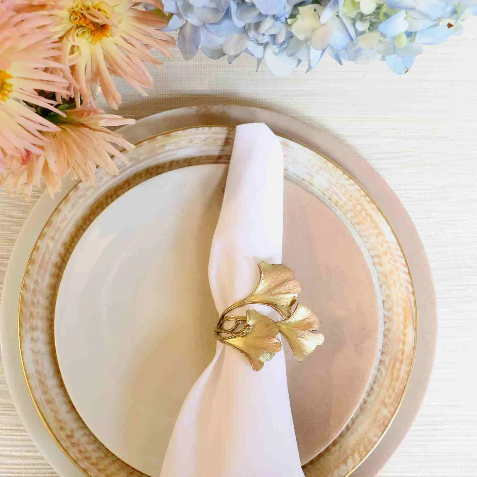 agate_blush_and_gold_dinn_1.webp Agate Blush and Gold Dinner Plate