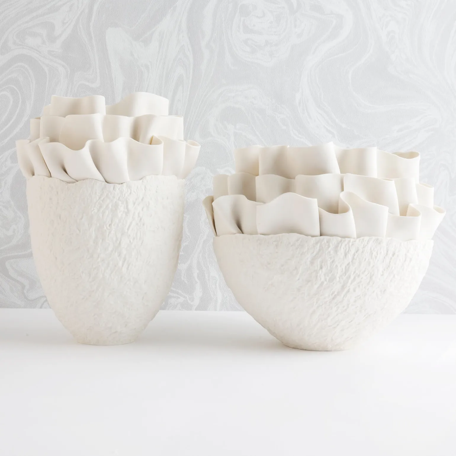 anthozoa_white_tall_vase_1.webp Anthozoa White Tall Vase