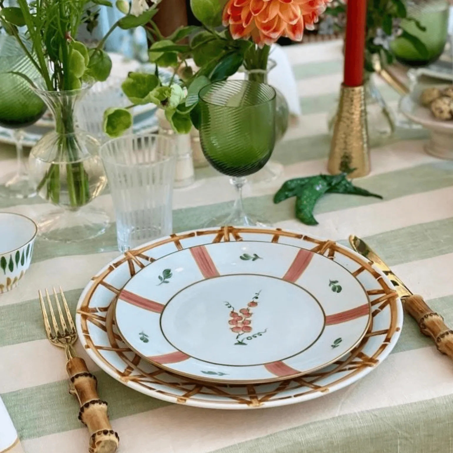 bamboo_dinner_plate_1.webp Bamboo Dinner Plate