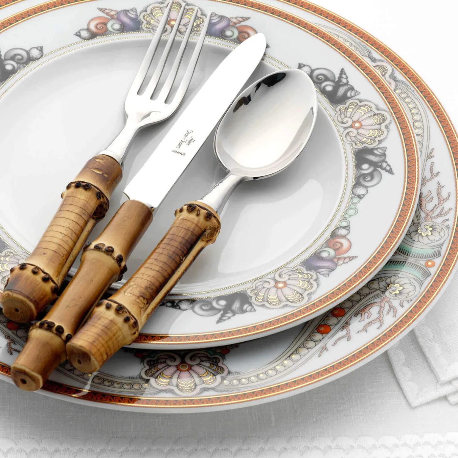 bamboo_piece_serving_set_2.webp Bamboo 2-Piece Serving Set