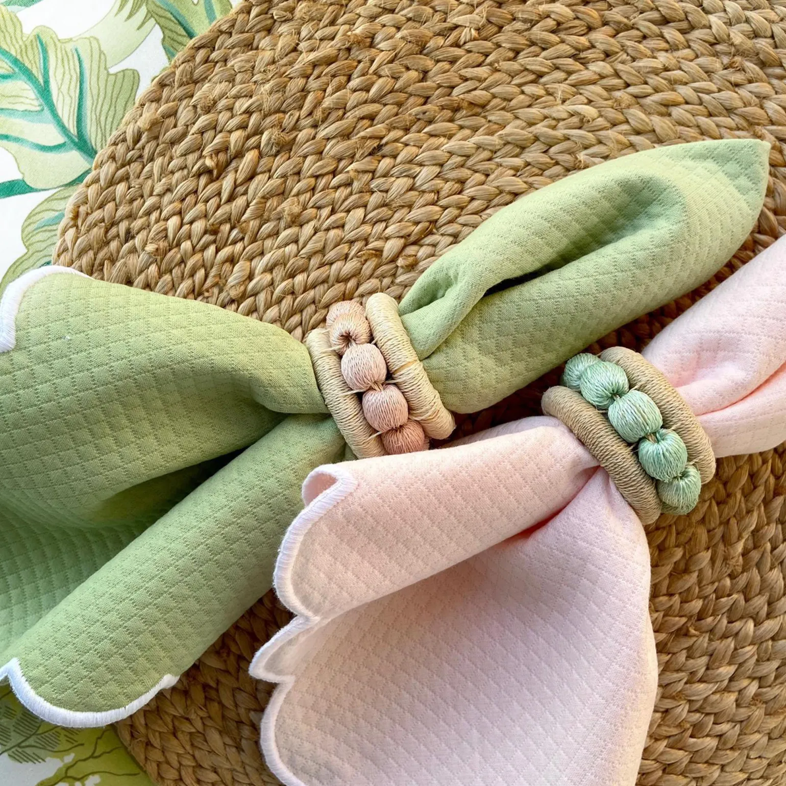 berry_napkin_ring_blush___3.webp Berry Napkin Ring Blush - Set of 4