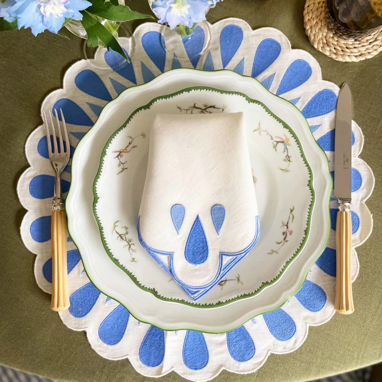 blue_drops_placemat__set__3.webp Blue Drops Placemat - Set of 4