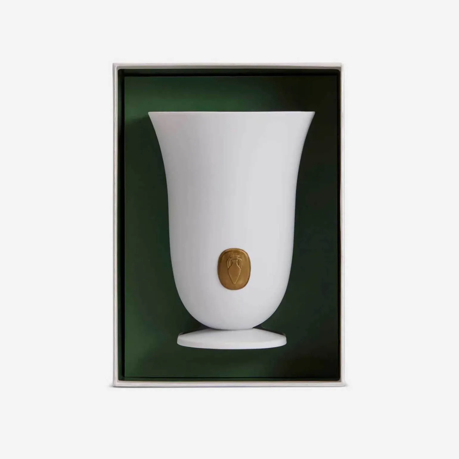 bois_vert_scented_candle_4.webp Bois Vert Scented Candle