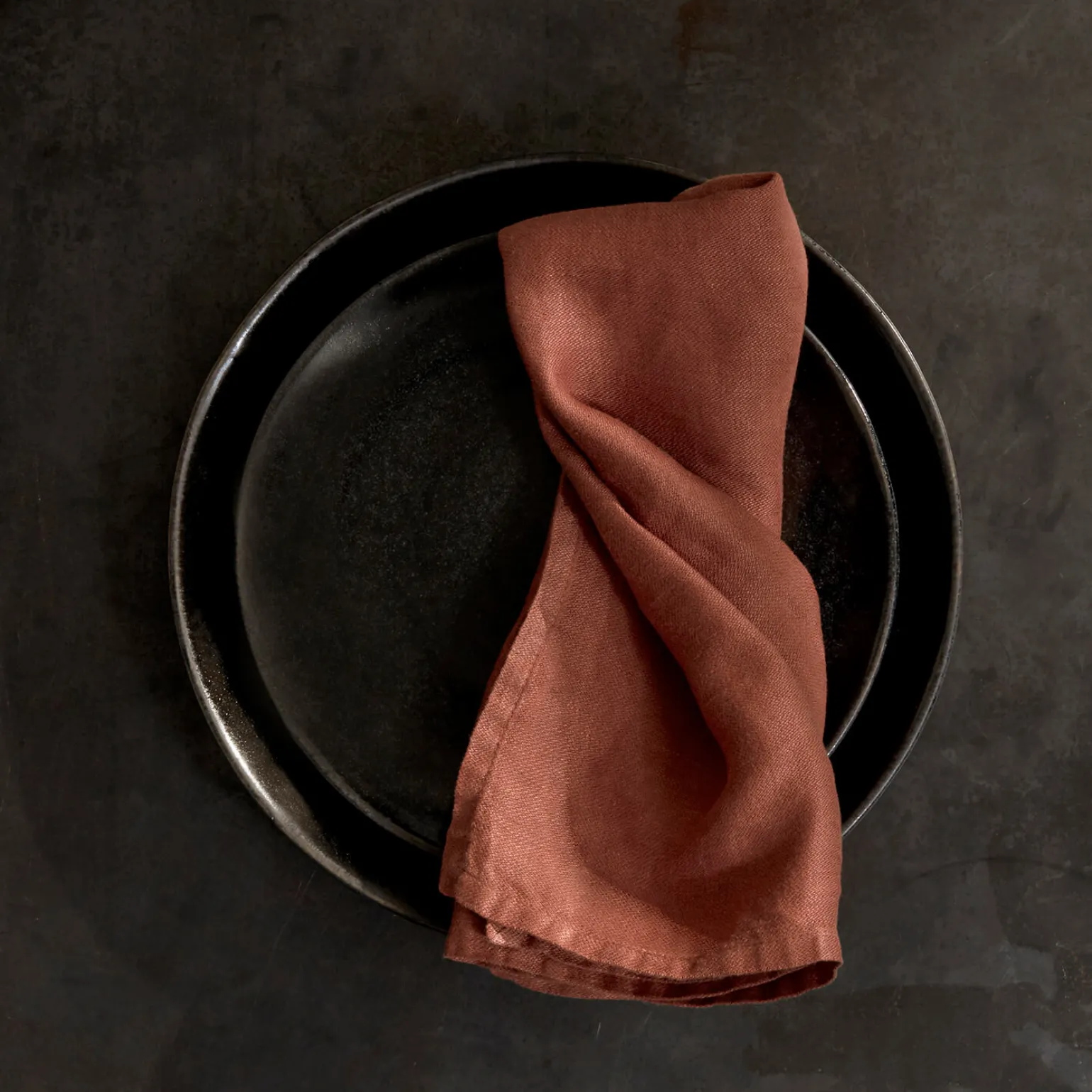 brick_linen_sateen_napkin_2.webp Brick Linen Sateen Napkins - Set of 4