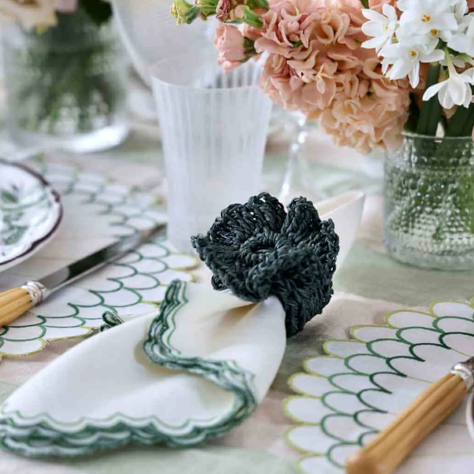 californian_poppy_napkin__1-1.webp Californian Poppy Napkin Ring- Set of Four - Teal