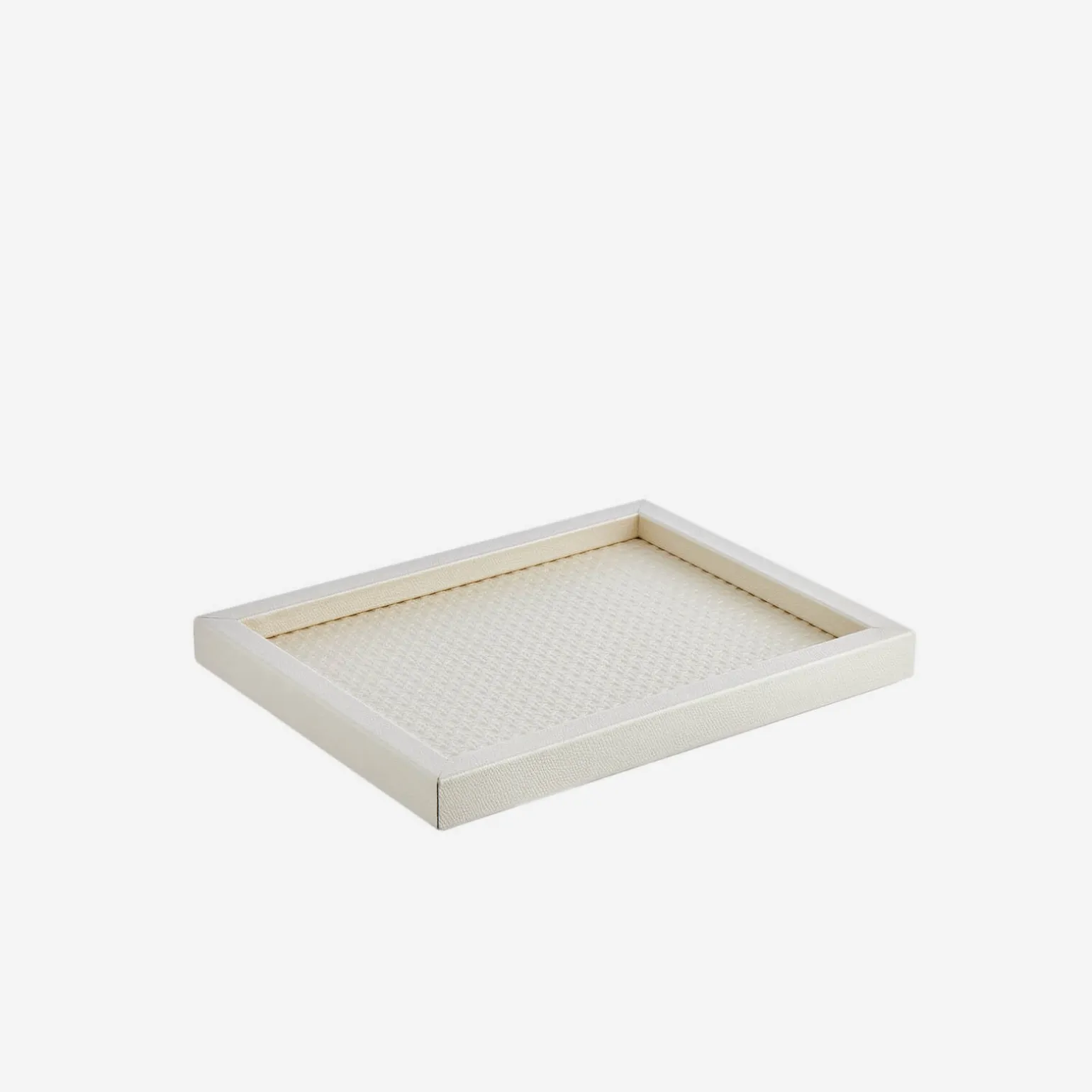 chaumont_valet_tray_pearl_2.webp Chaumont Valet Tray Pearl White - Small