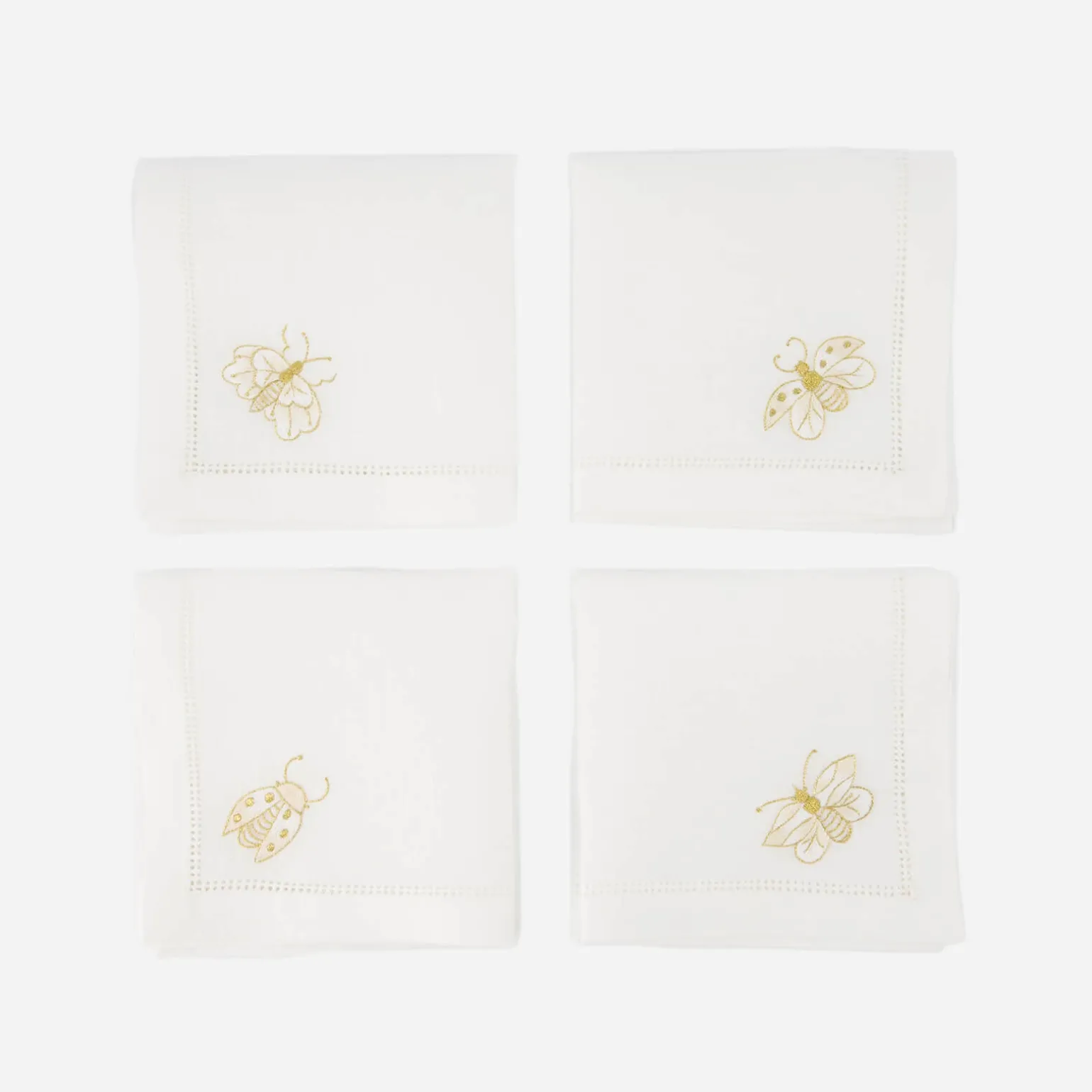 enchanted_garden_tea_napk_10.webp Enchanted Garden Tea Napkin - Set of 4