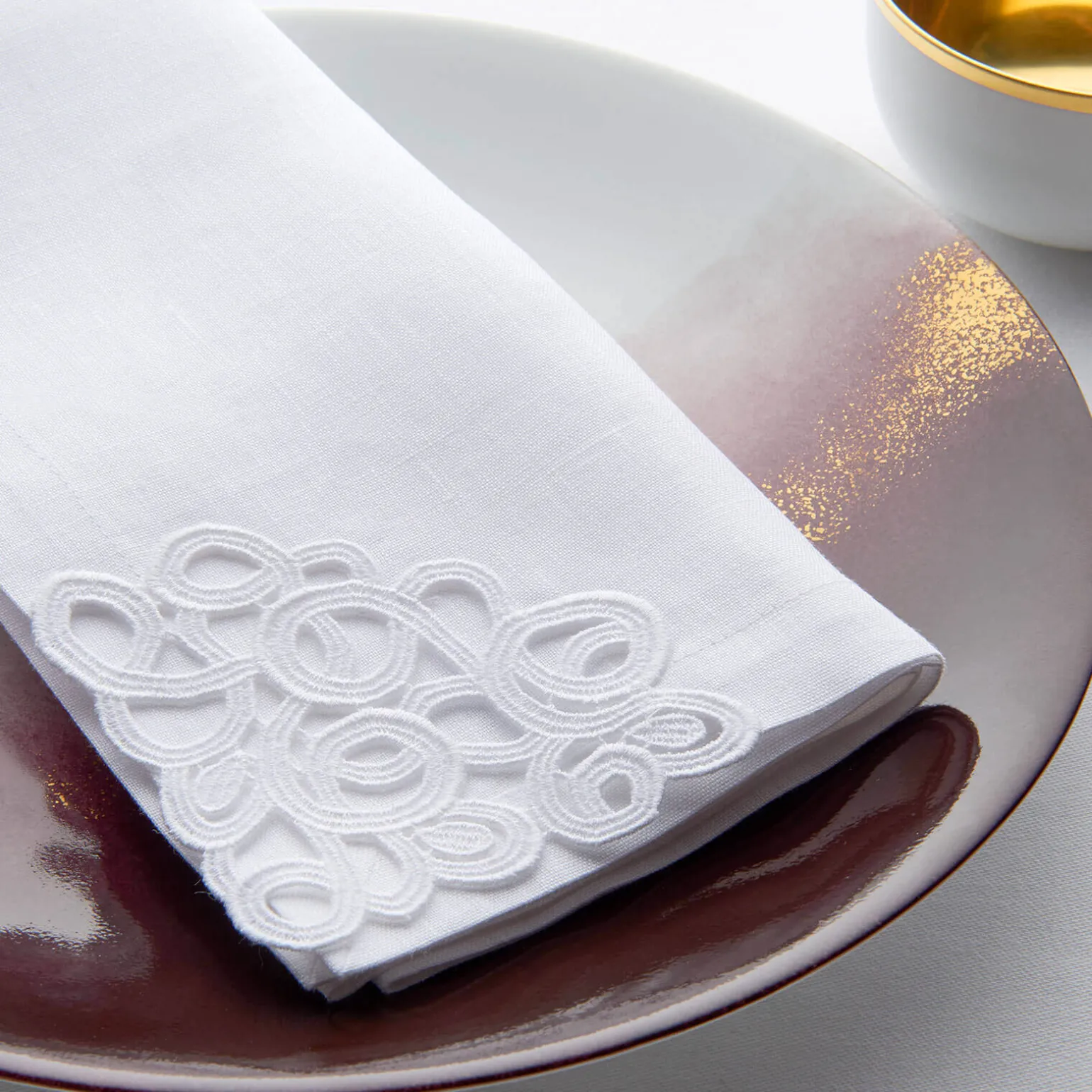 florence_white_lace_corne_1.webp Florence White Lace Corner Napkin