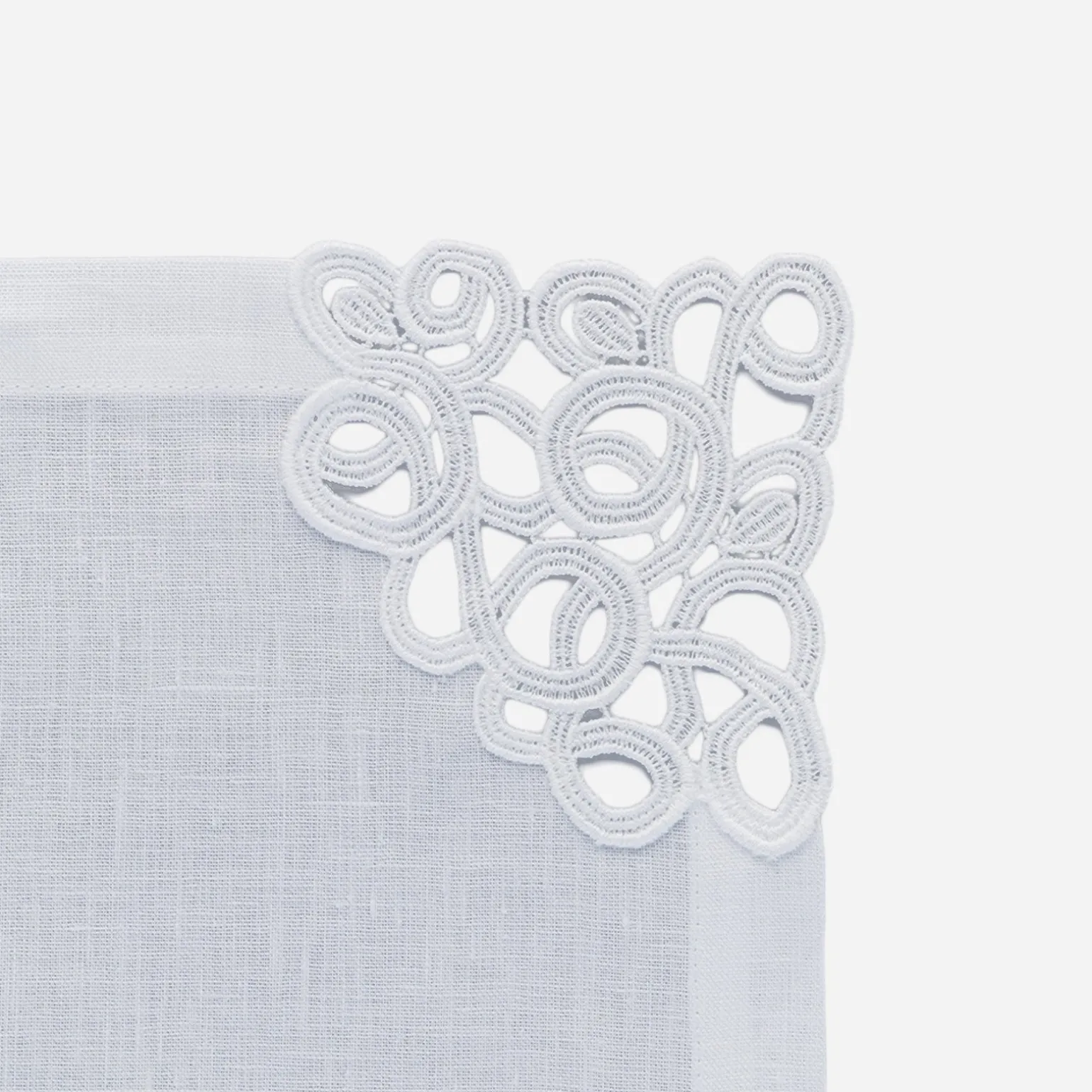 florence_white_lace_corne_2.webp Florence White Lace Corner Napkin