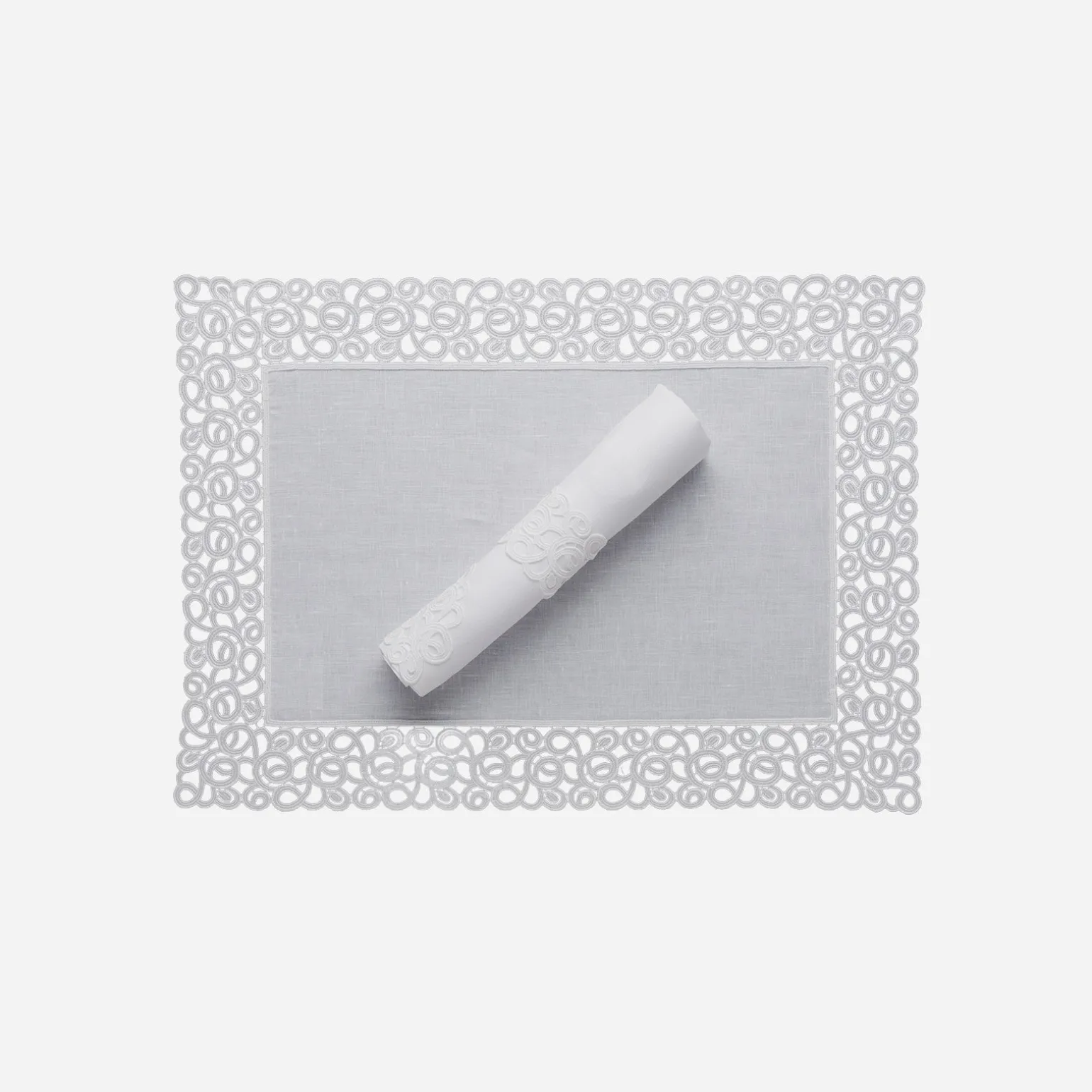 florence_white_lace_trim__2.webp Florence White Lace Trim Placemat