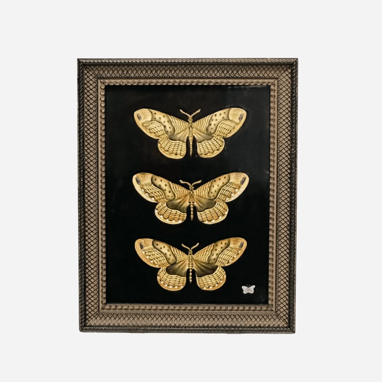 gilded_butterflies_porcel_0.webp Gilded Butterflies Porcelain Painting