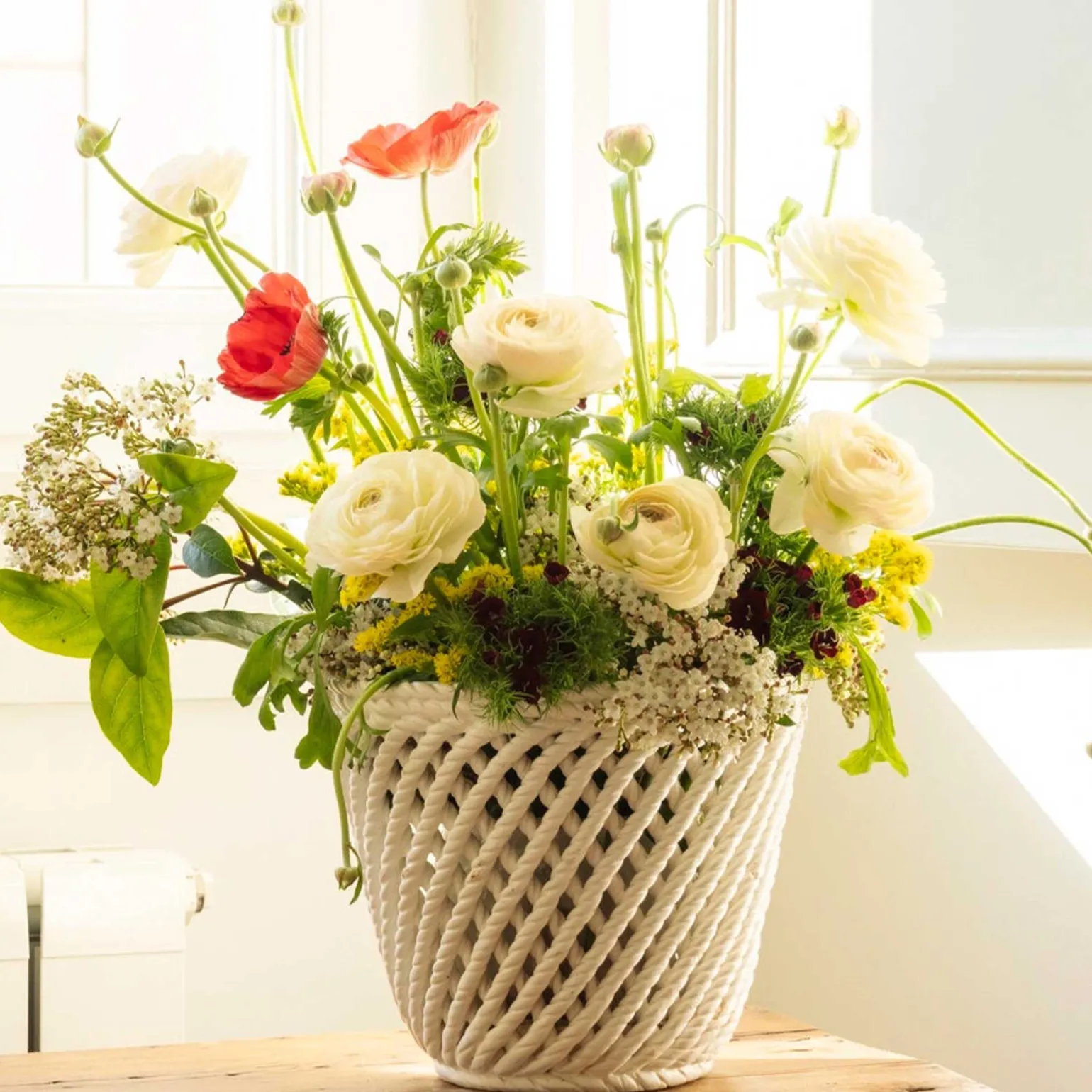 helena_cachepot_1.webp Helena Cachepot