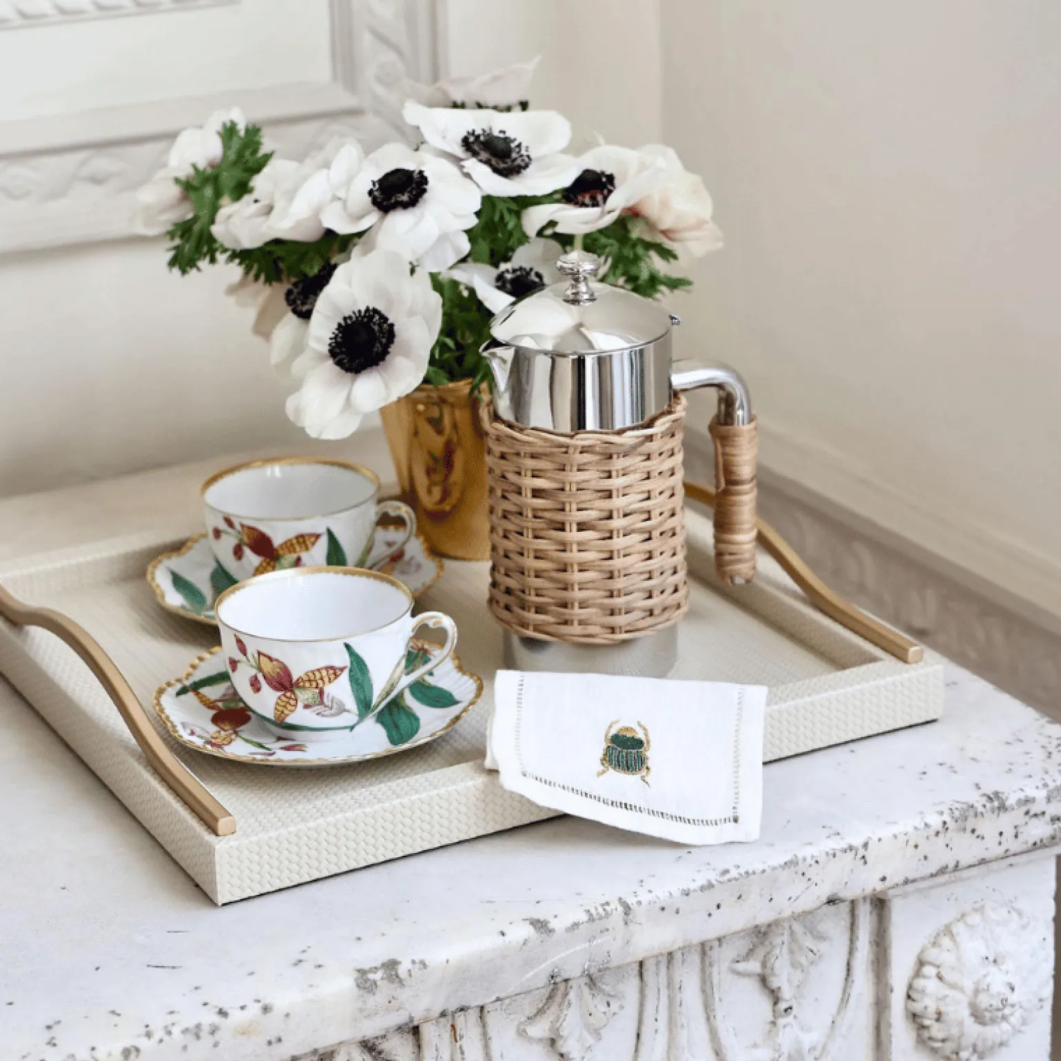 histoires_dorchides_teacu_1.webp Histoires d'Orchidées Teacup & Saucer