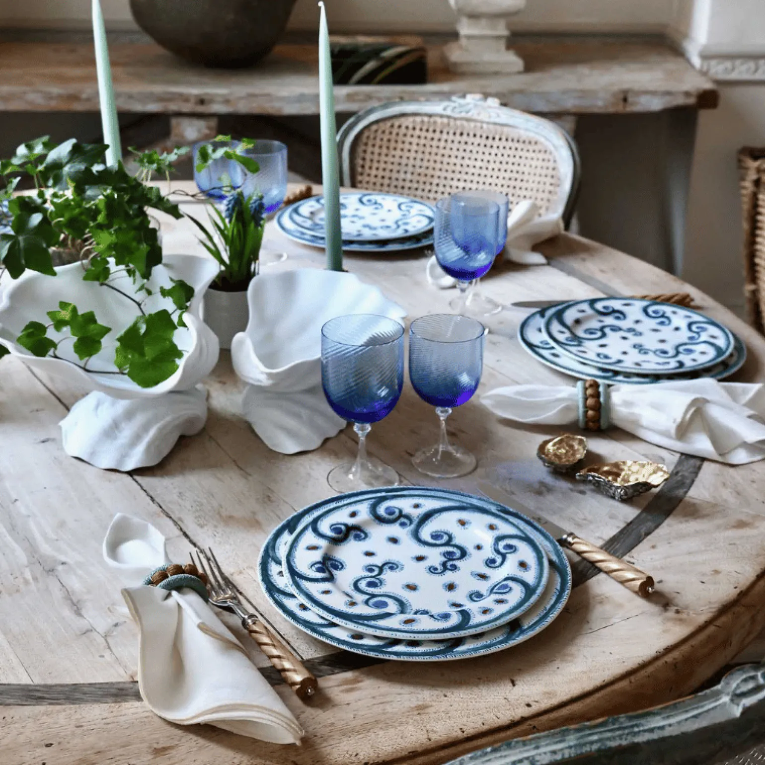 iznik_dinner_plate_1.webp Iznik Dinner Plate