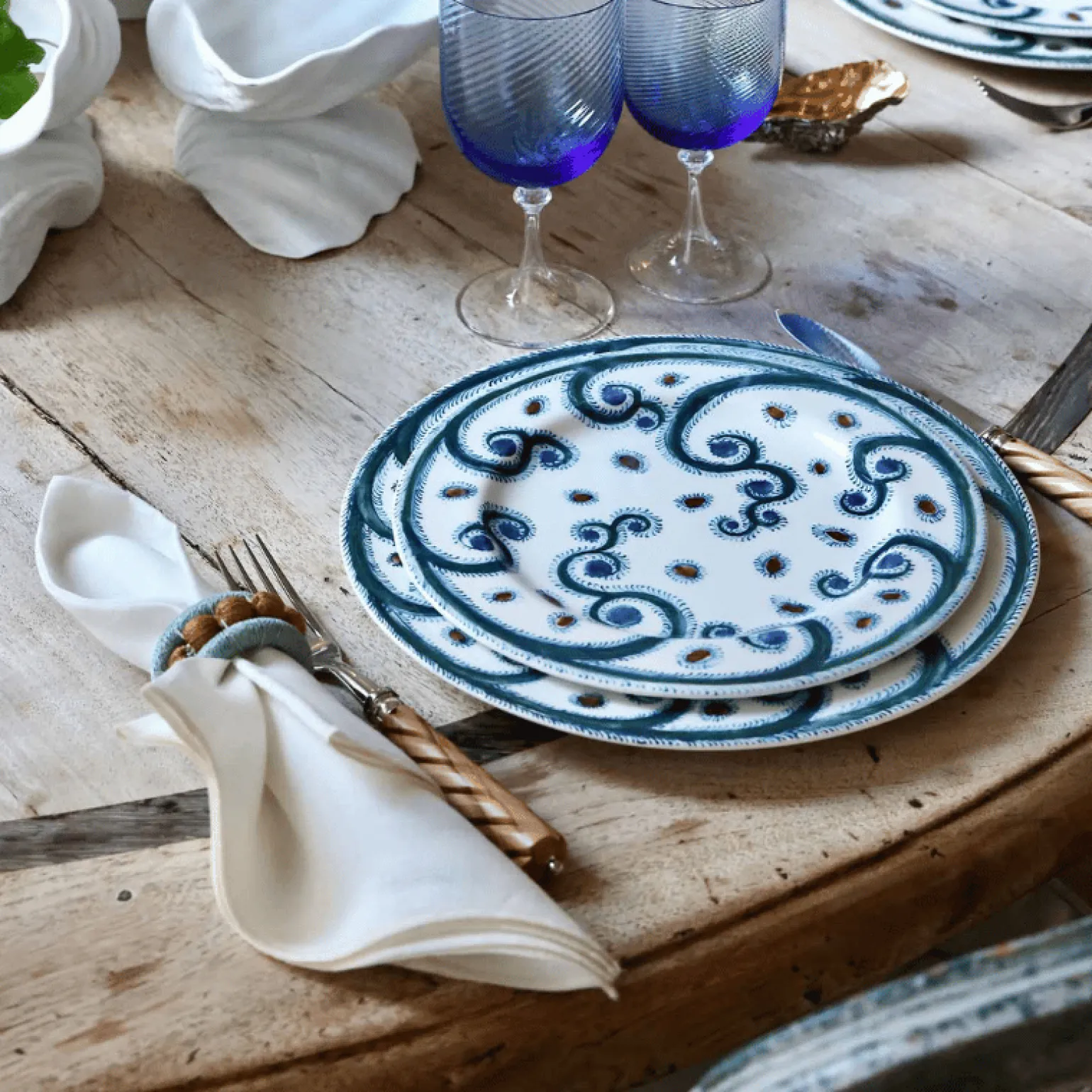 iznik_dinner_plate_2.webp Iznik Dinner Plate