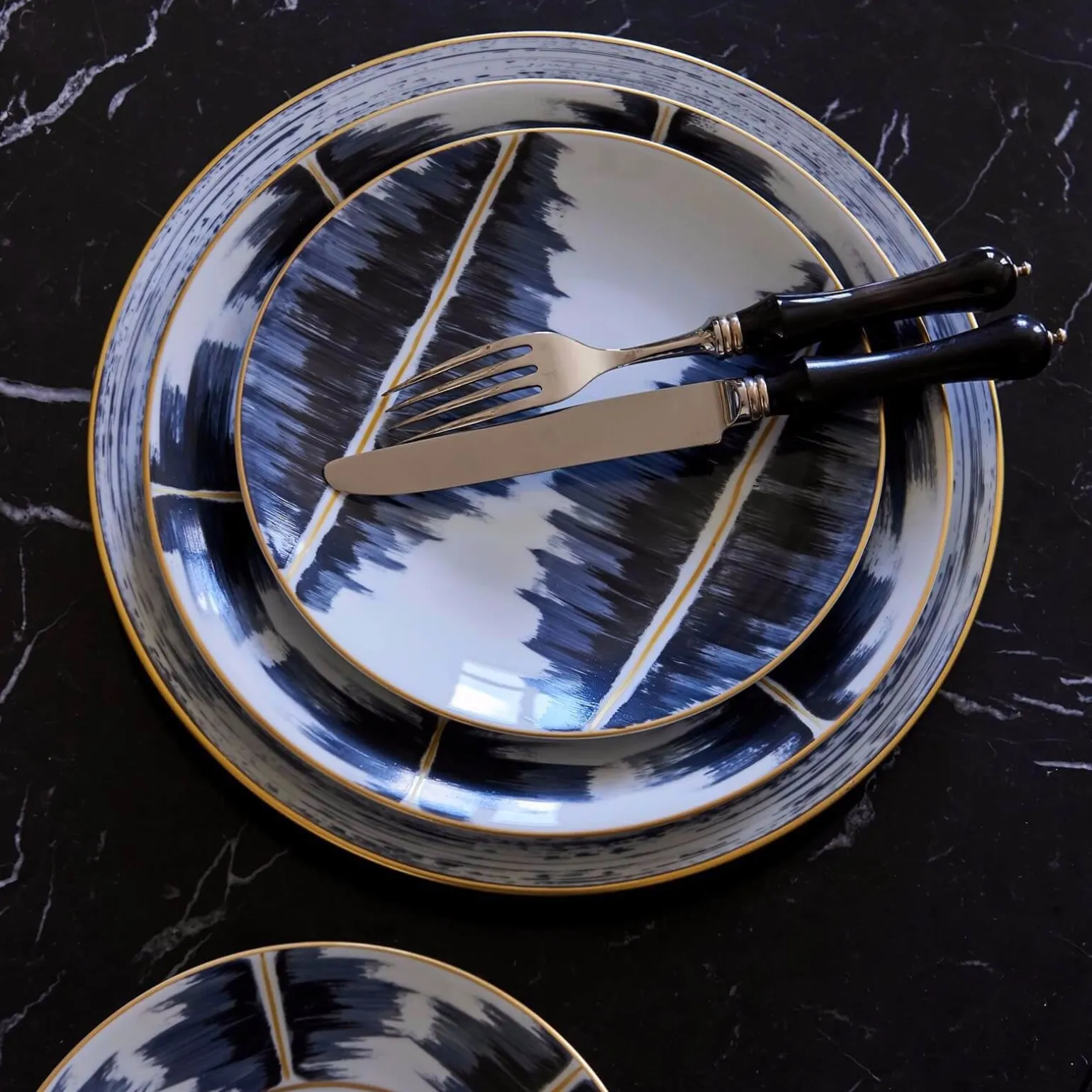 kaleidoscope_dinner_plate_1.webp Kaleidoscope Dinner Plate