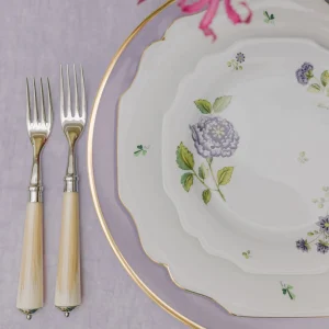 Lilac Floral Bouquets Dinner Plate - Peony