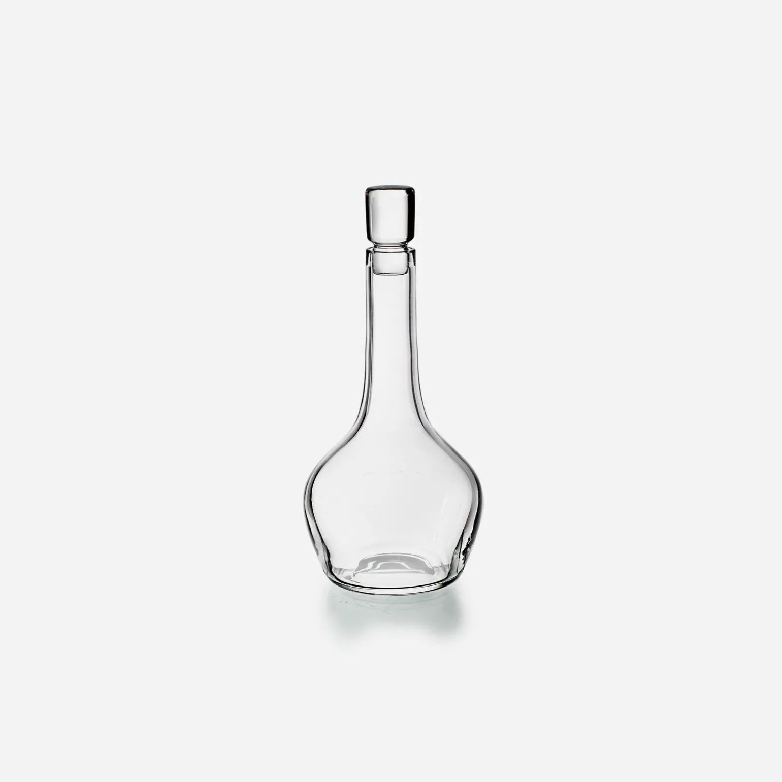 lybra_wine_decanter_0.webp Lybra Wine Decanter