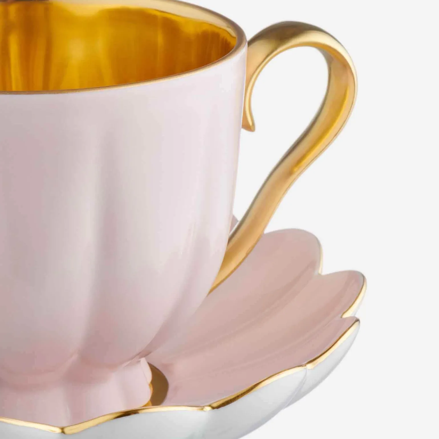 melon_teacup__saucer_pink_1.webp Melon Teacup & Saucer Pink
