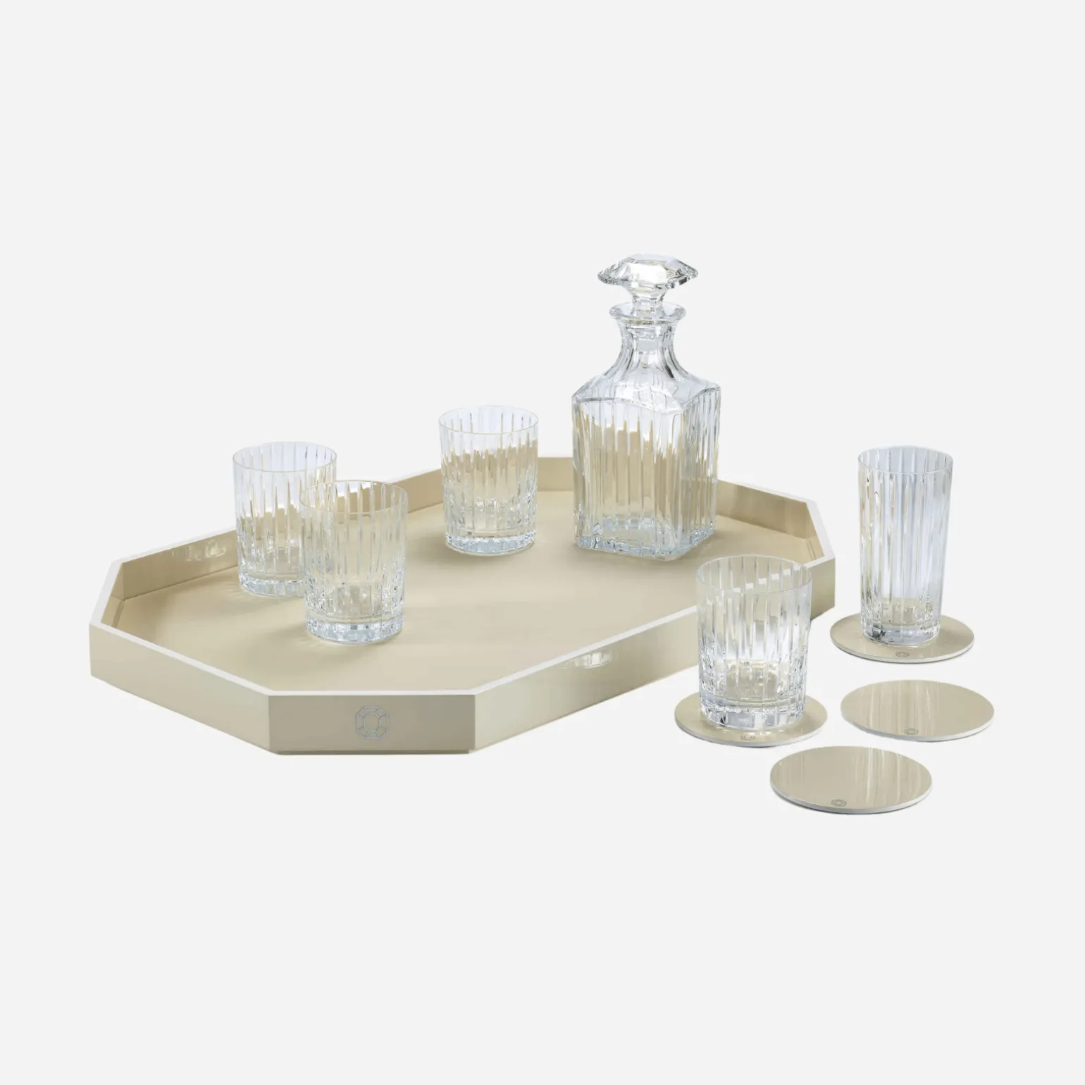octogone_ivory_lacquer_tr_1.webp Octogone Ivory Lacquer Tray - Large