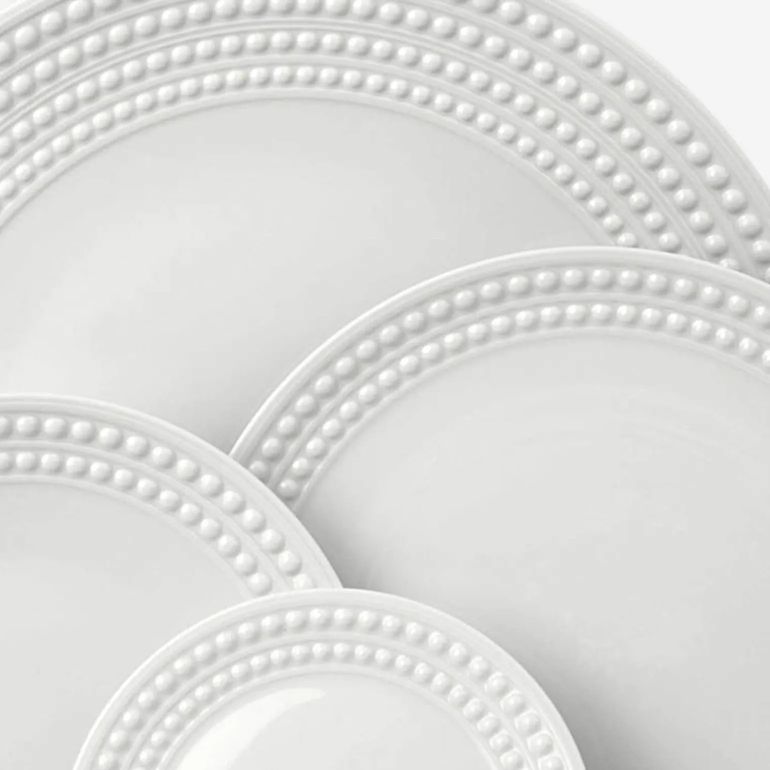 perle_white_dessert_plate_3.webp Perlée White Dessert Plate
