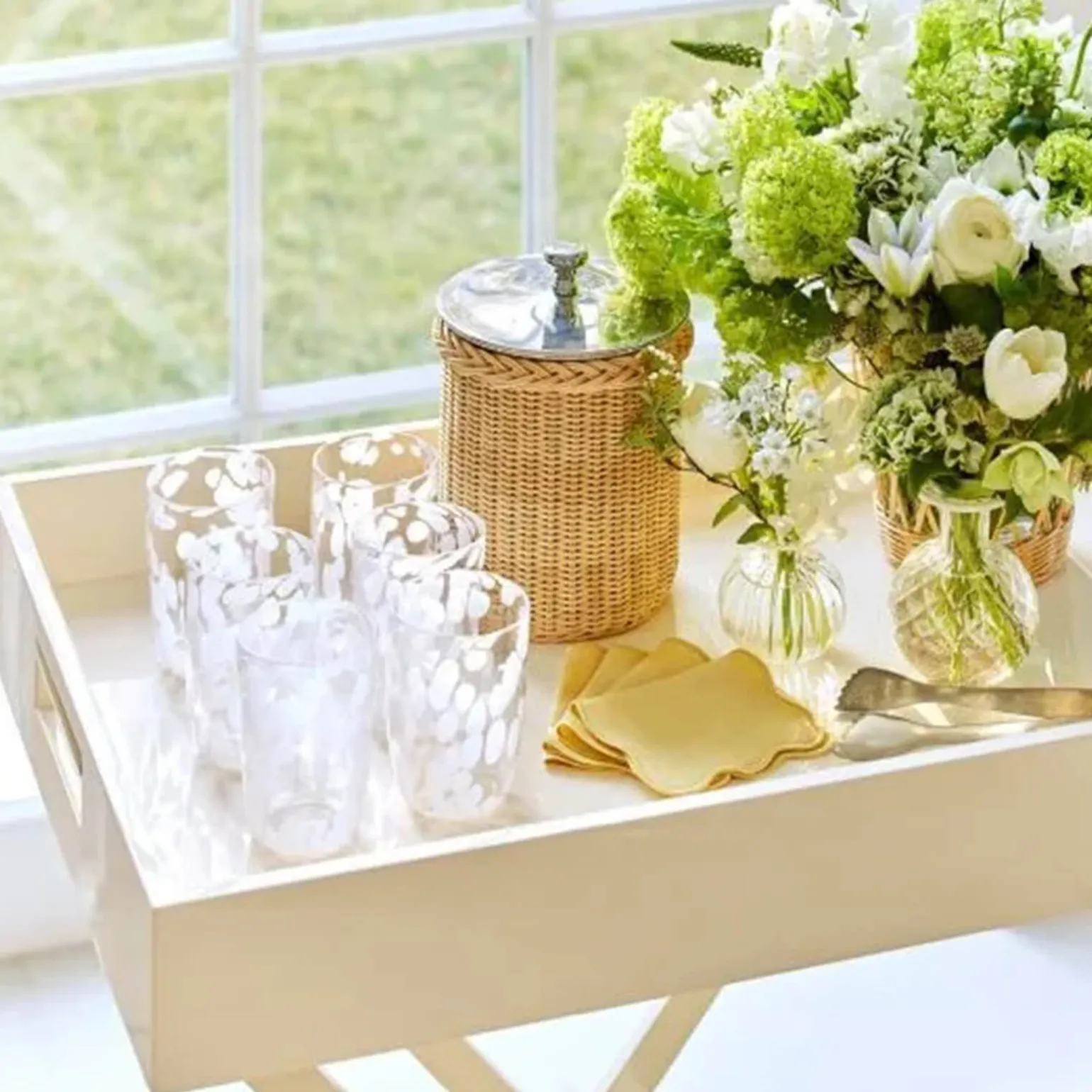 piero_lacquer_tray_cream_4.webp Piero Lacquer Tray Cream