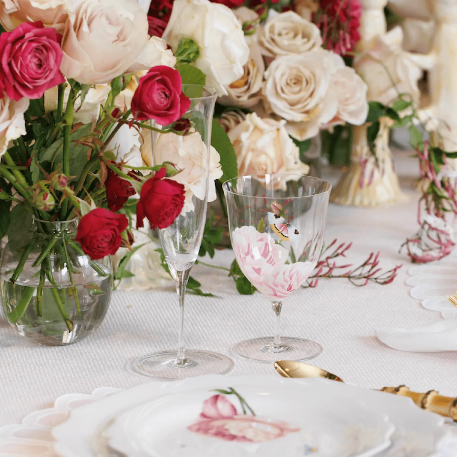 rose_garden_tumbler_1.webp Rose Garden Tumbler