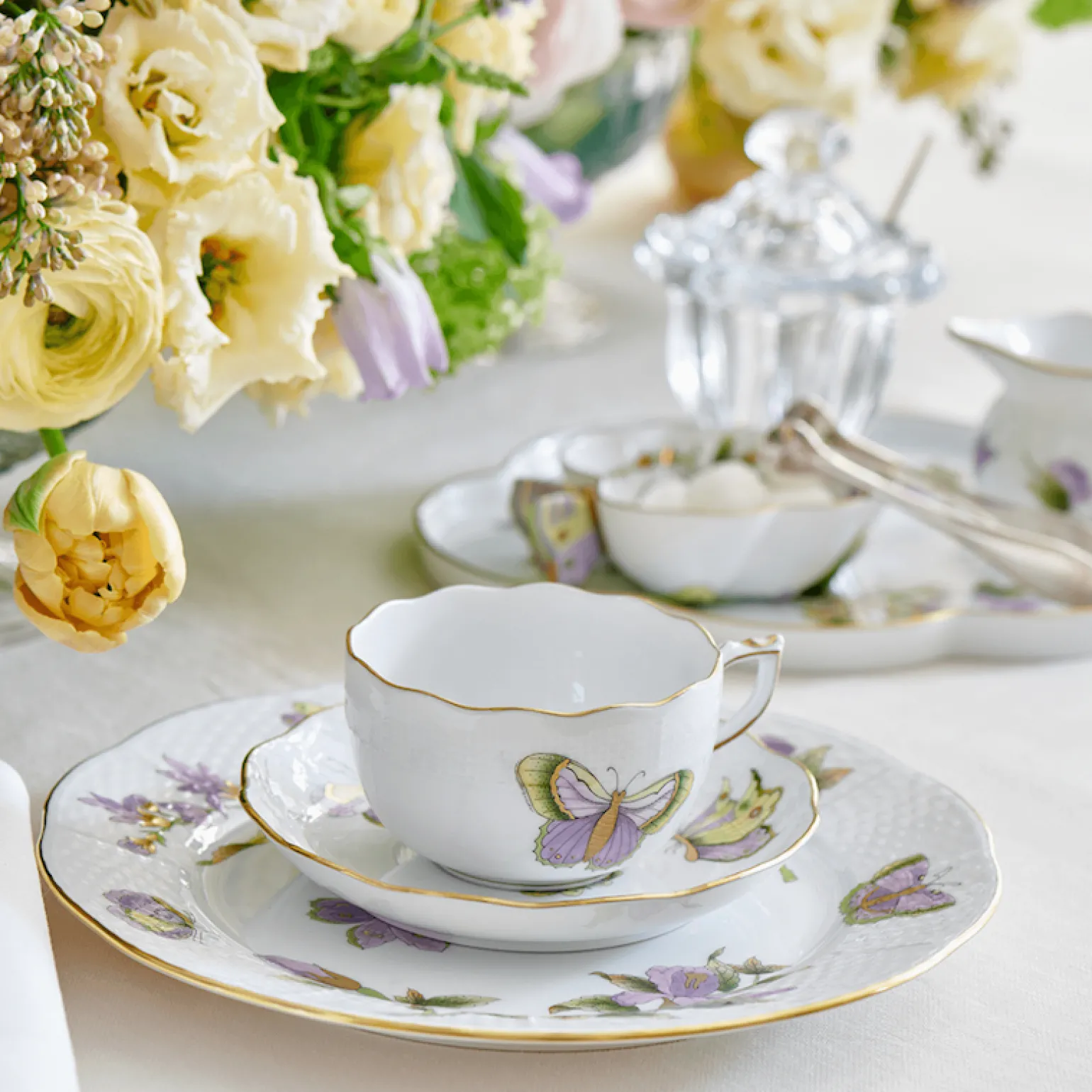 royal_garden_butterfly_es_1.webp Royal Garden Butterfly Espresso Cup & Saucer