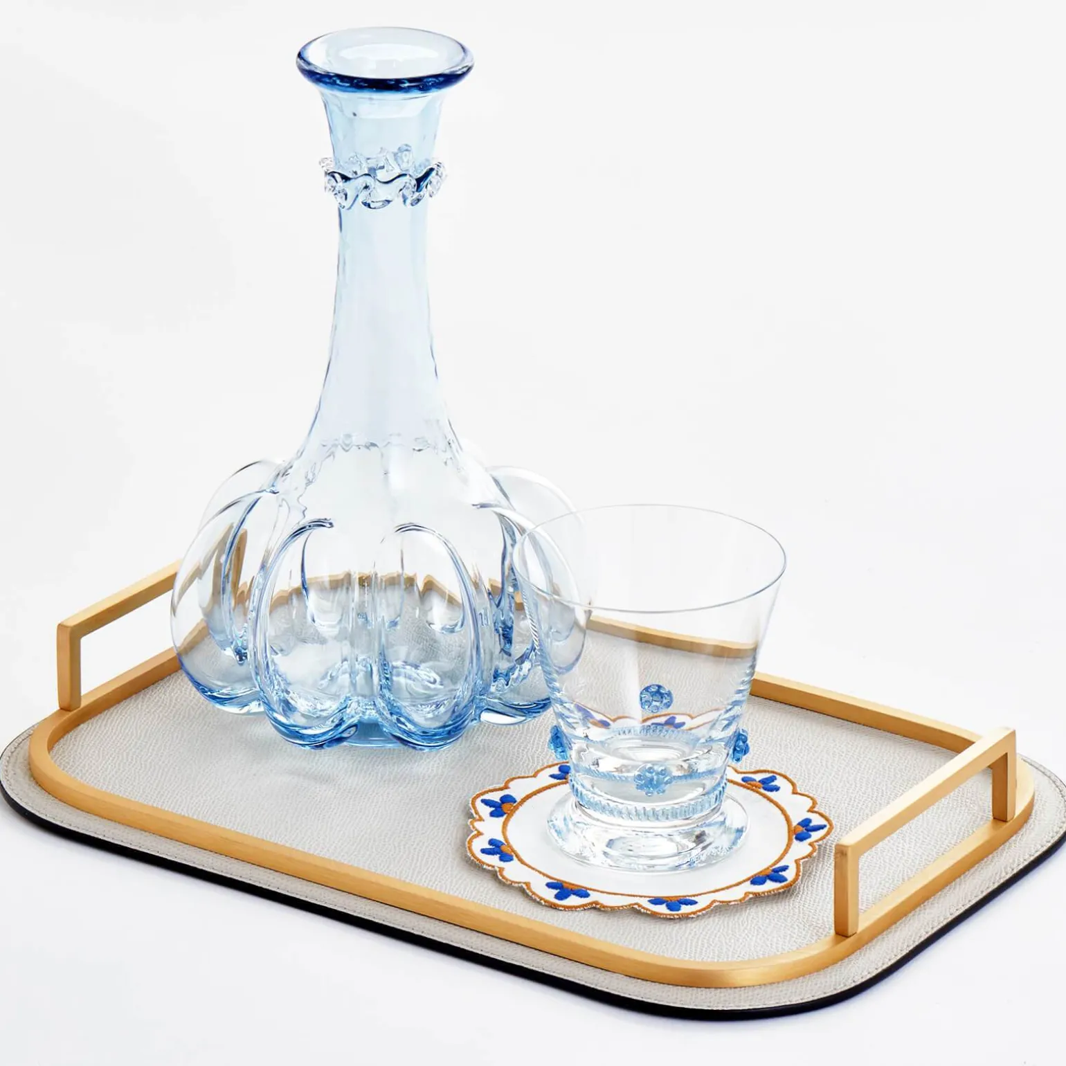 soft_blue_rosettes_tumble_1.webp Soft Blue Rosettes Tumbler