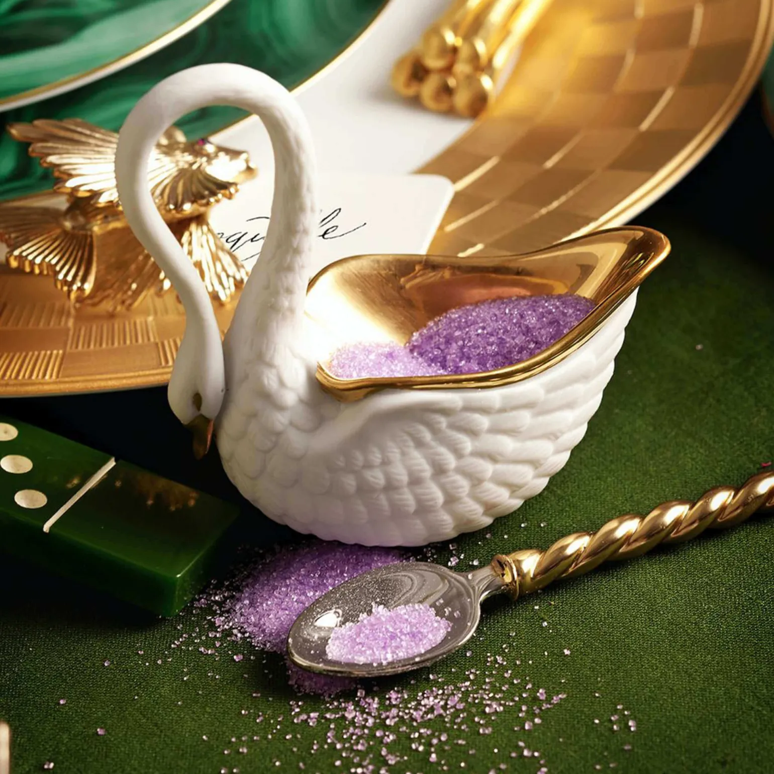 swan_salt_cellar_white_4.webp Swan Salt Cellar White