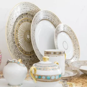 Syracuse Dinner Plate Gold