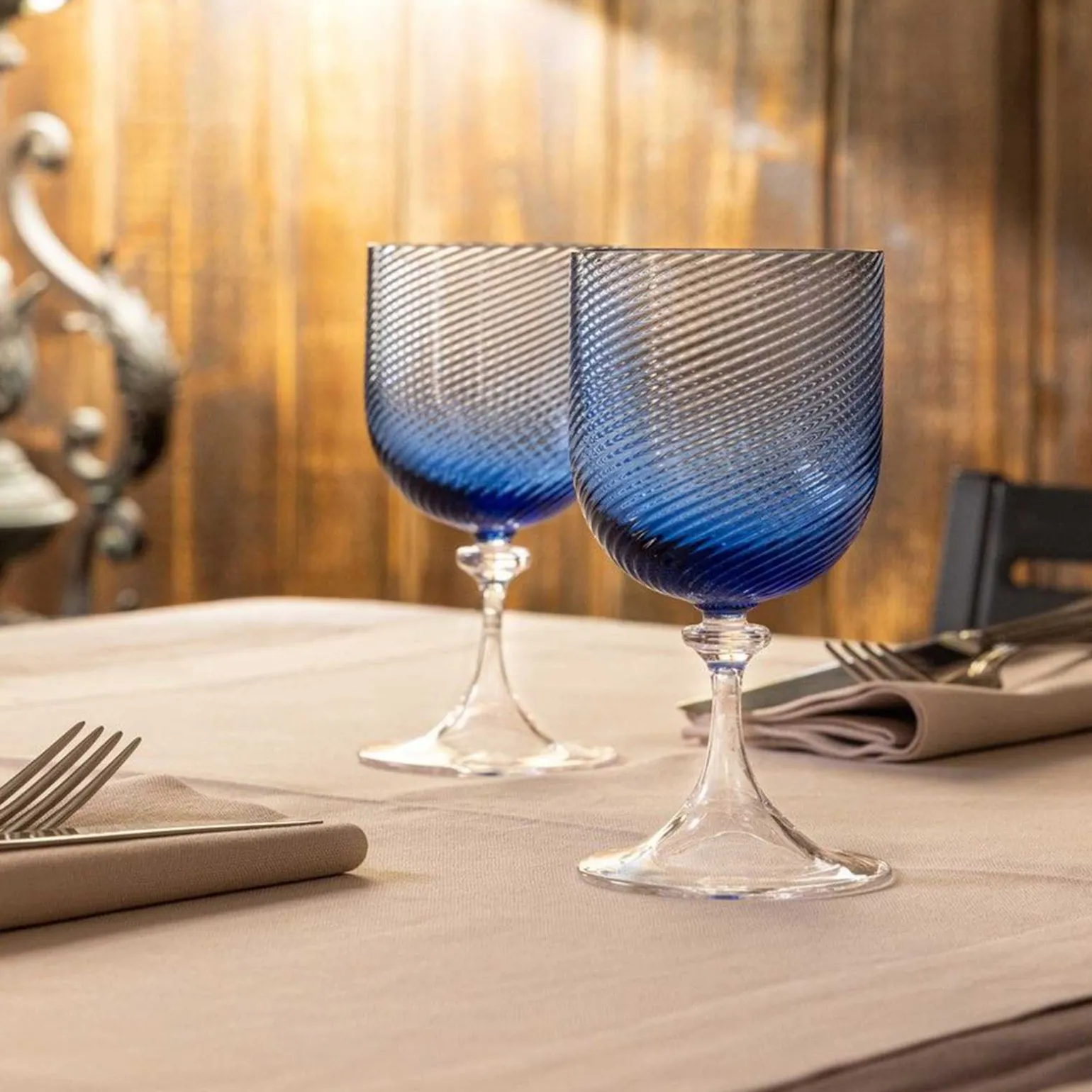 torse_white_wine_glass_bl_3.webp Torse White Wine Glass Blue