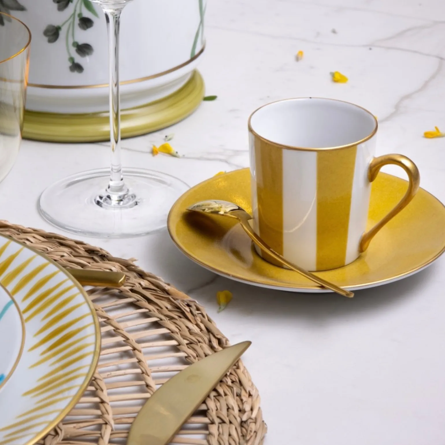 transat_espresso_cup__sau_1.webp Transat Espresso Cup & Saucer Yellow