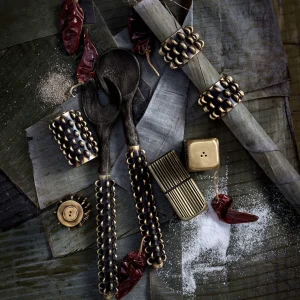 Tulum Rings Salt & Pepper Set