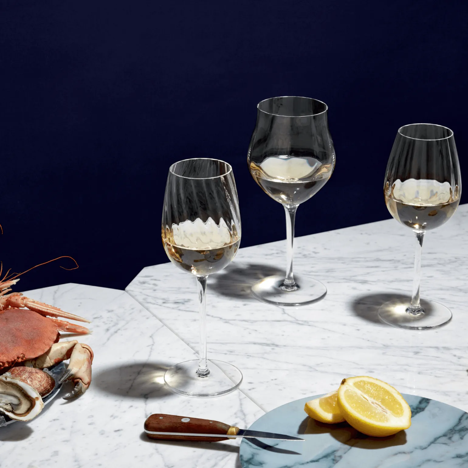 twist__young_wine_glass_1.webp Twist 1586 Young Wine Glass