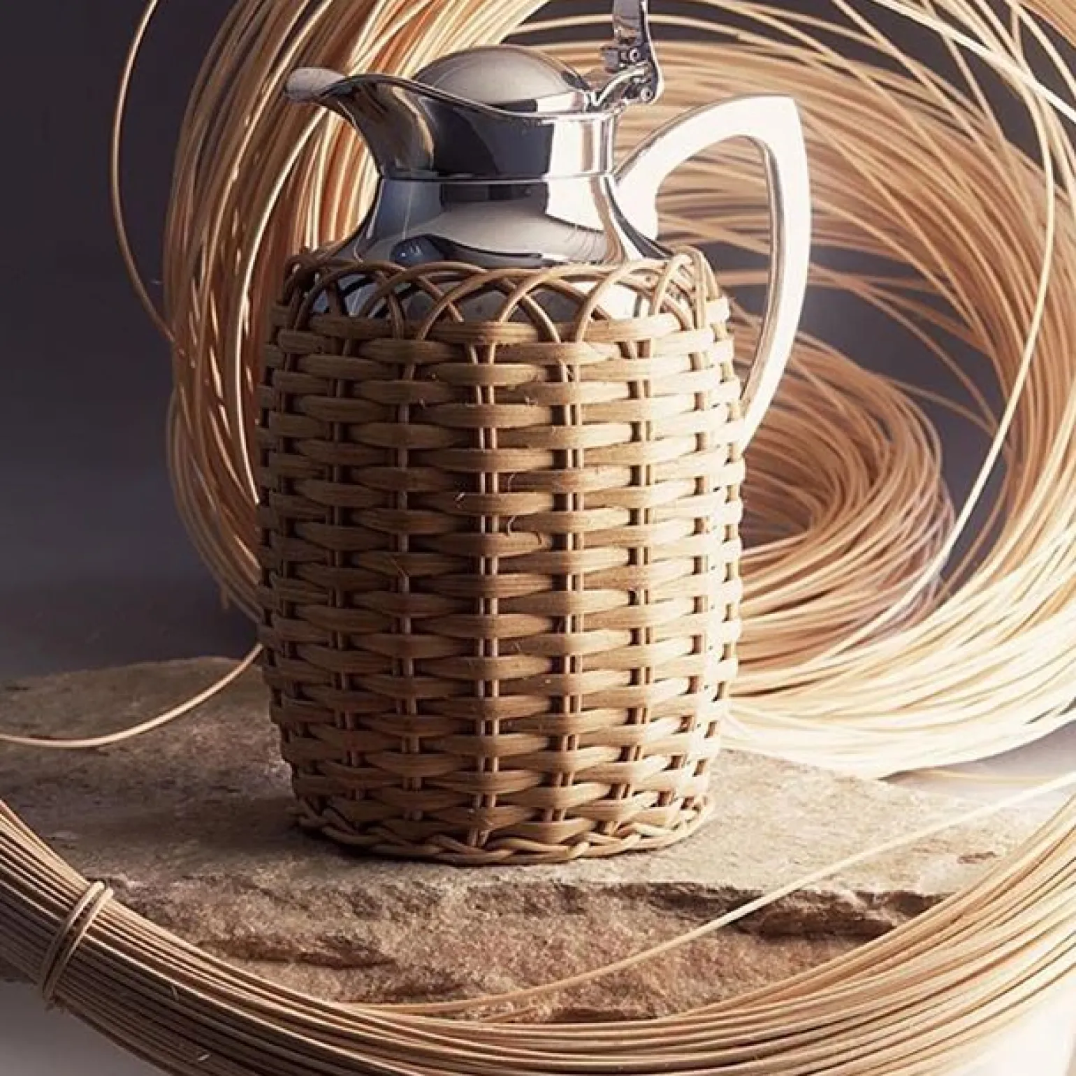 villandry_rattan_carafe___2.webp Villandry Rattan Carafe - 1 L