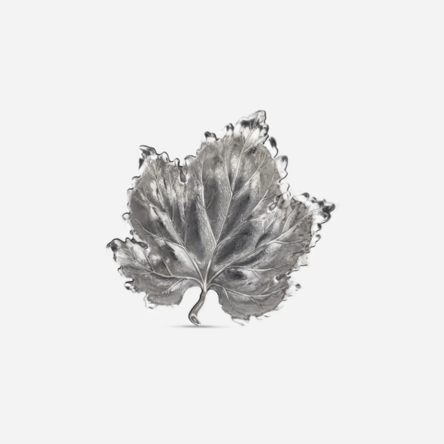 vine_leaf_sterling_silver_0-1.webp Vine Leaf Sterling Silver Dish